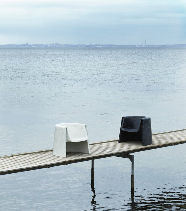 Bit Lounge Chair