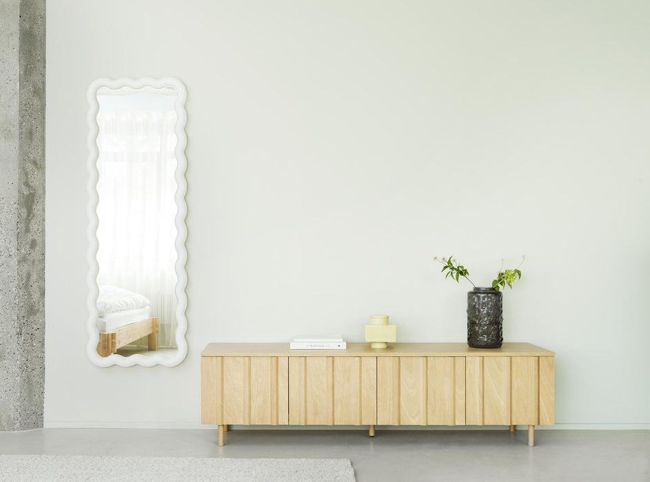 Rib Sideboard Low Oak