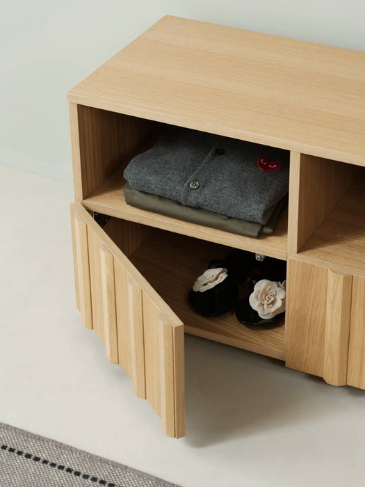 Rib Sideboard Low hybrid