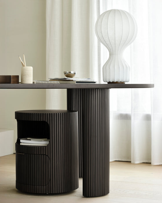 Boomerang drawer unit