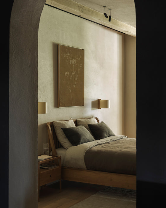 Spindle bedside table