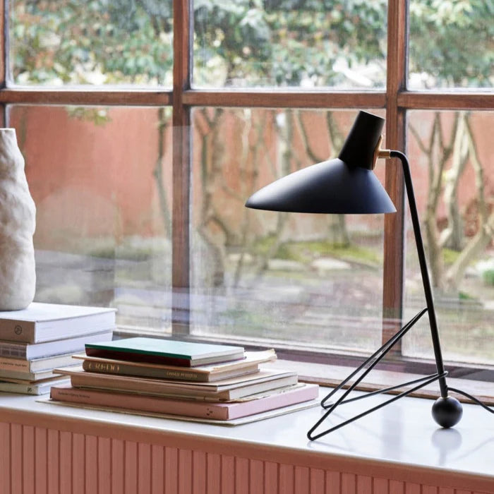 Tripod Table Lamp HM9