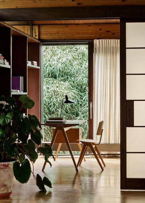 Daystak Side Chair