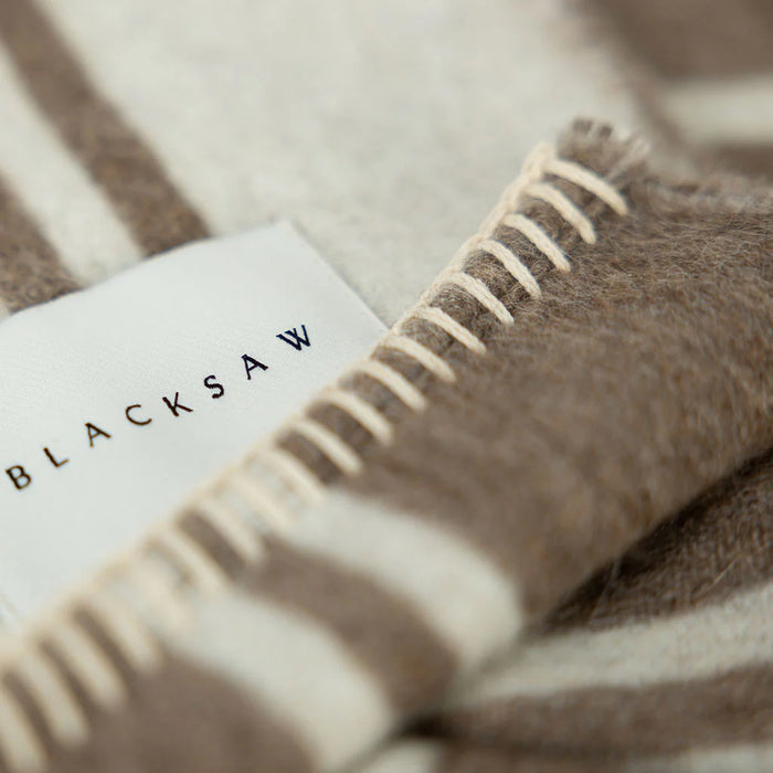 Straits Reversible Throw Ivory Cacao