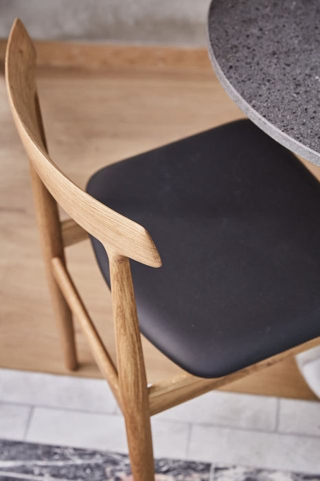 Hertug dining chair [Quick ship]