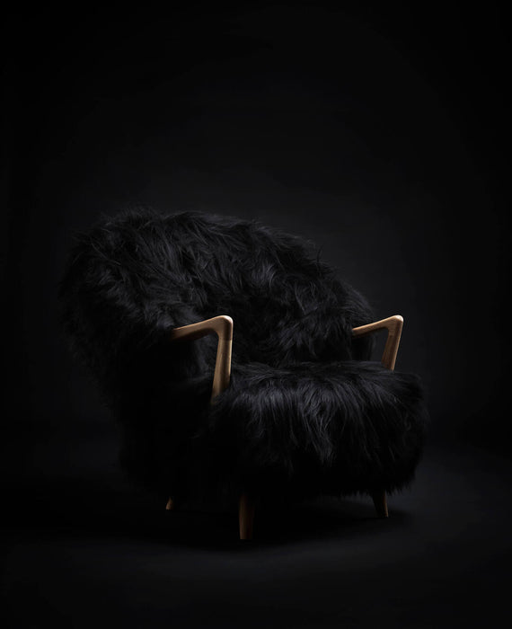 Fluffy lounge chair [Made-to-order]