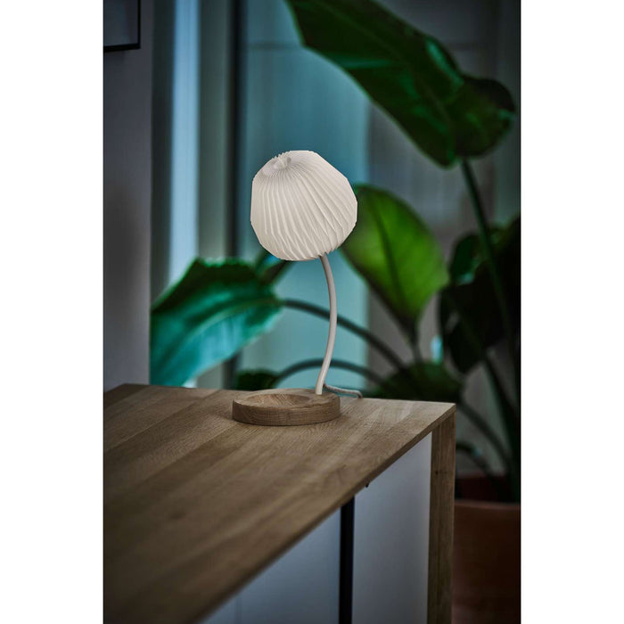 Le Klint, Le Klint Bouquet Table Lamp Light Oak Cream White, Table,