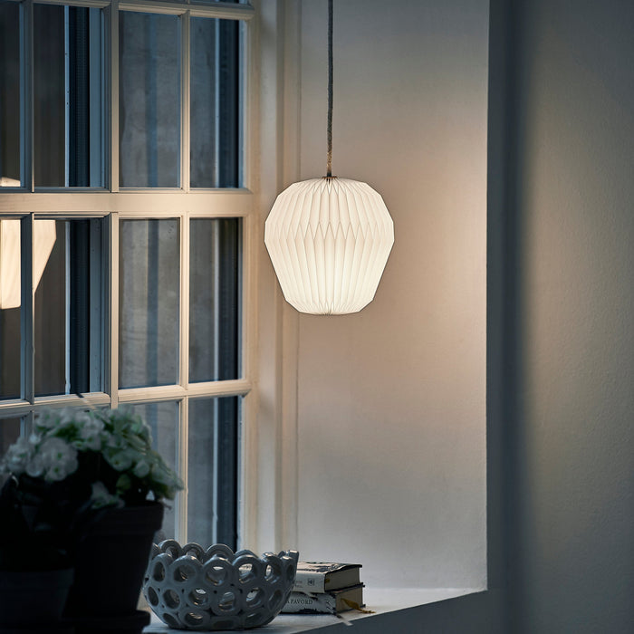 Le Klint, Bouquet Pendant Medium 1 Shade Paper, PVC, Pendant,
