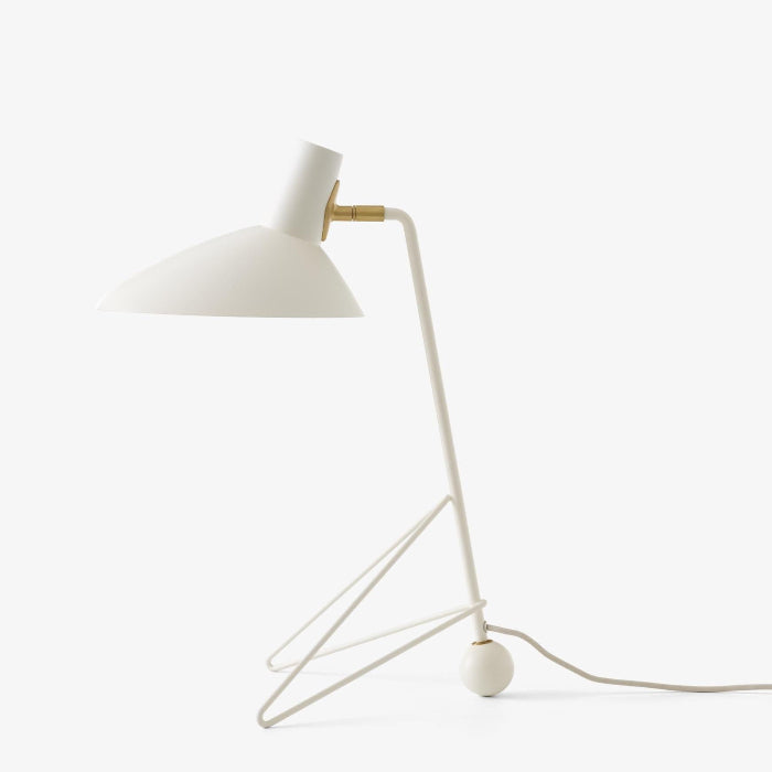 Tripod Table Lamp