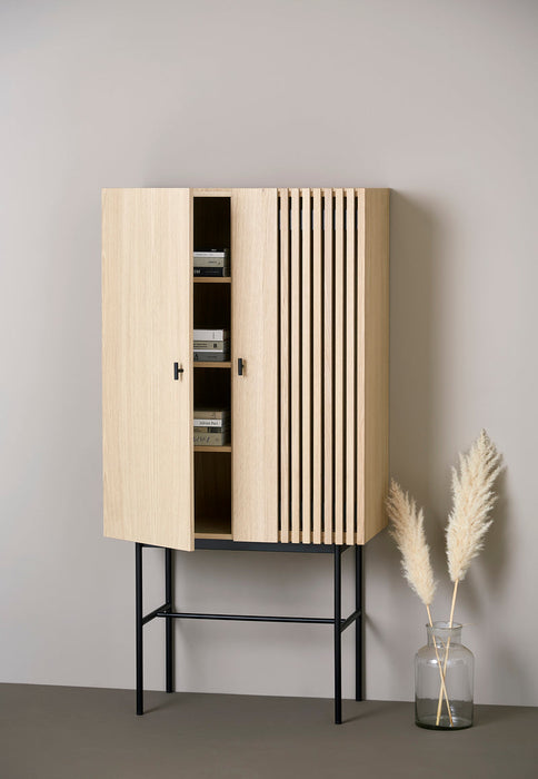 Array highboard