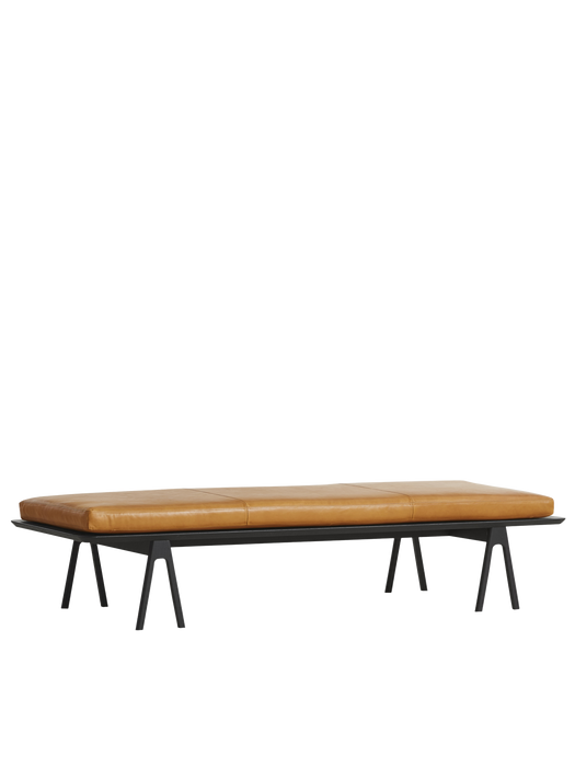 Level daybed
