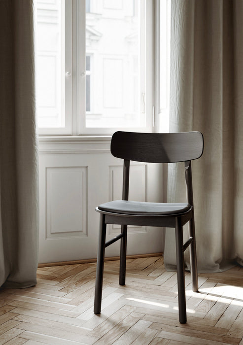 Soma dining chair
