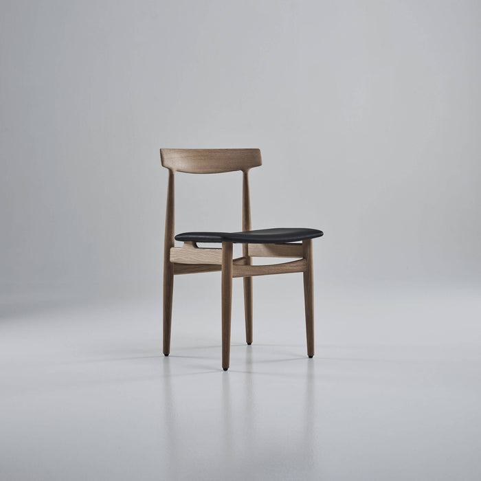 Hertug dining chair [Quick ship]