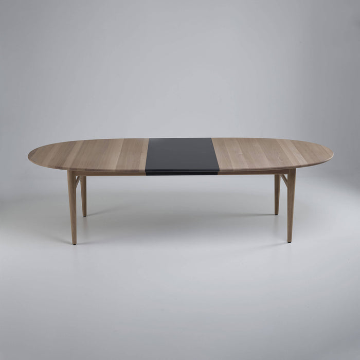 Øya dining table [Made-to-order]