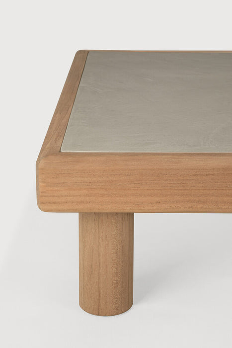 Monocle outdoor coffee table