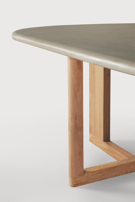 Trestle outdoor dining table