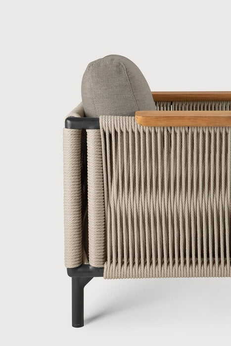 Corbey outdoor lounge chair