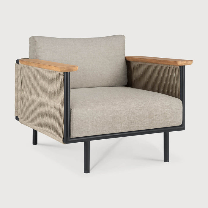 Corbey outdoor lounge chair