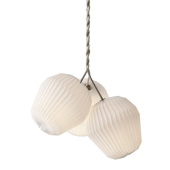 Le Klint  Bouquet Chandelier - Large - 3 shades - Paper